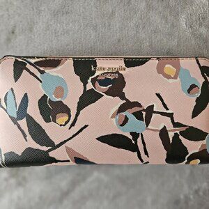 🌸♠️ Kate Spade Wallet ♠️🌸